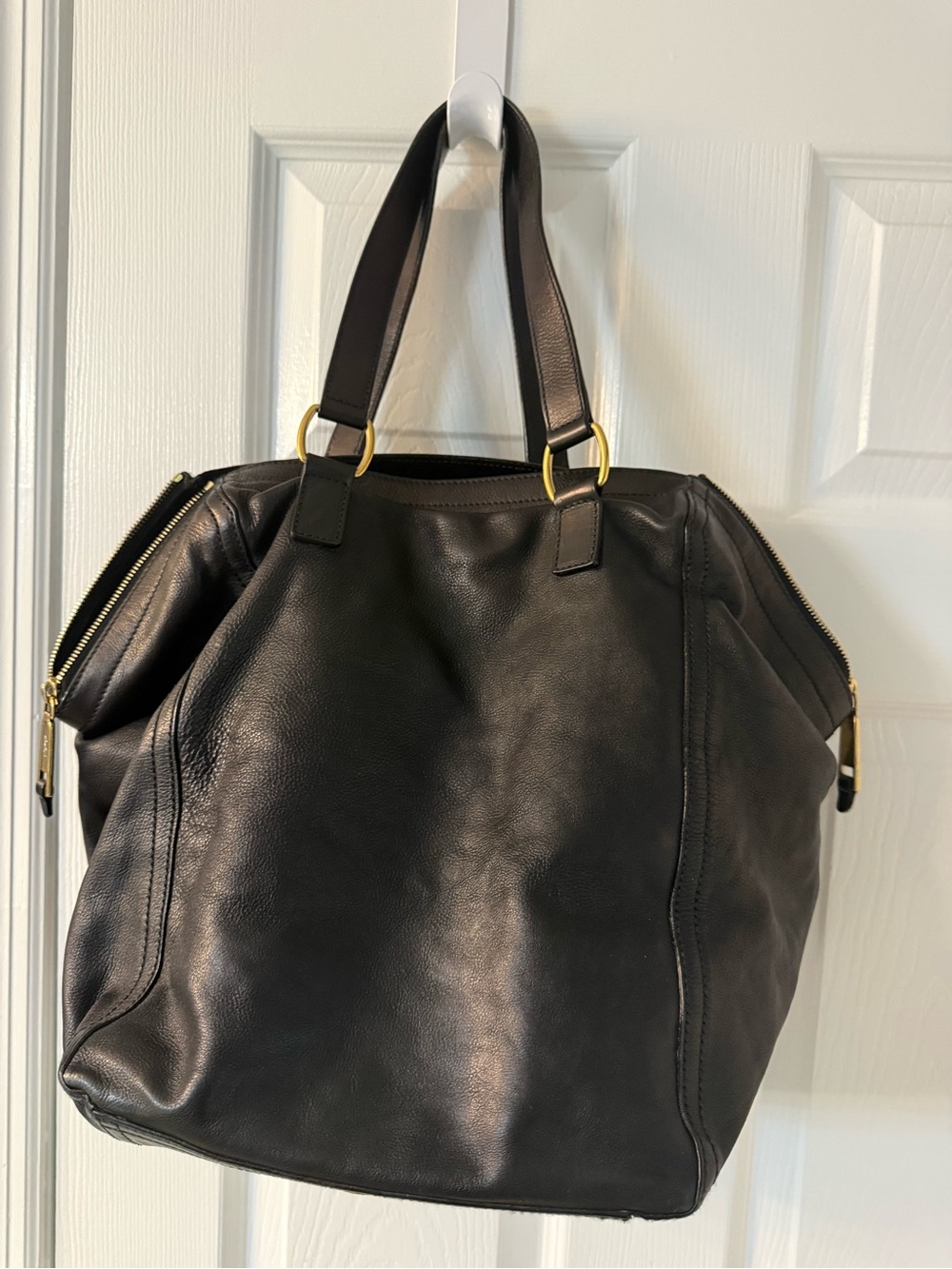 Yves Saint Laurent Black Leather Tote with Gold Hardware - Picture 3 of 9